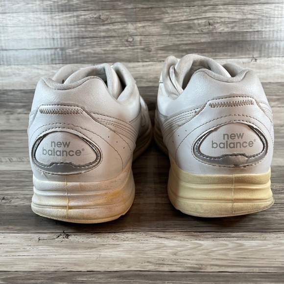 New Balance Shoes Mens New Balance 577 Whits Leather Walking Shoes